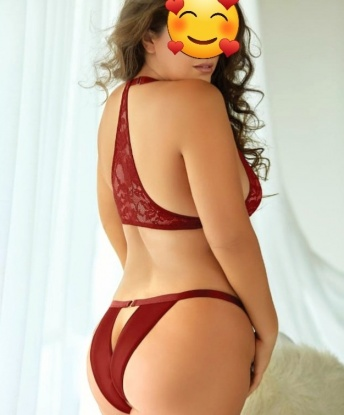 Рыжая красотка сделает твои фантазии реальностью! Приезжай ко мне и отдайся своим желаниям, а я помогу им сбыться. Экспертка в удовольствии и развлечениях. Звони, не упускай возможность! 15001, 21 год